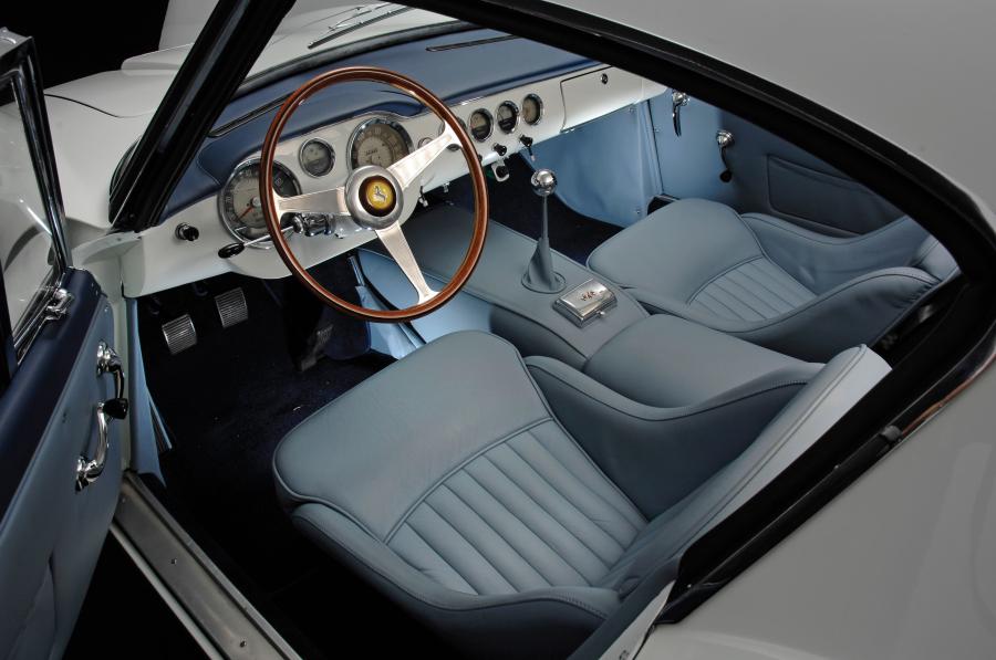  Ferrari 250 GT SWB Berlinetta 1962 года  (фото 2 из 20)